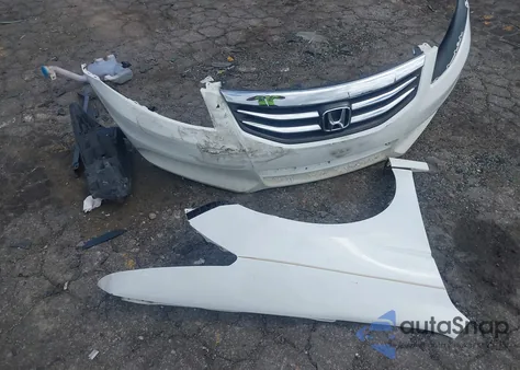 2012 Honda Accord 2.4 Se z USA, uszkodzony, nr VIN 1HGCP2F63CA136560